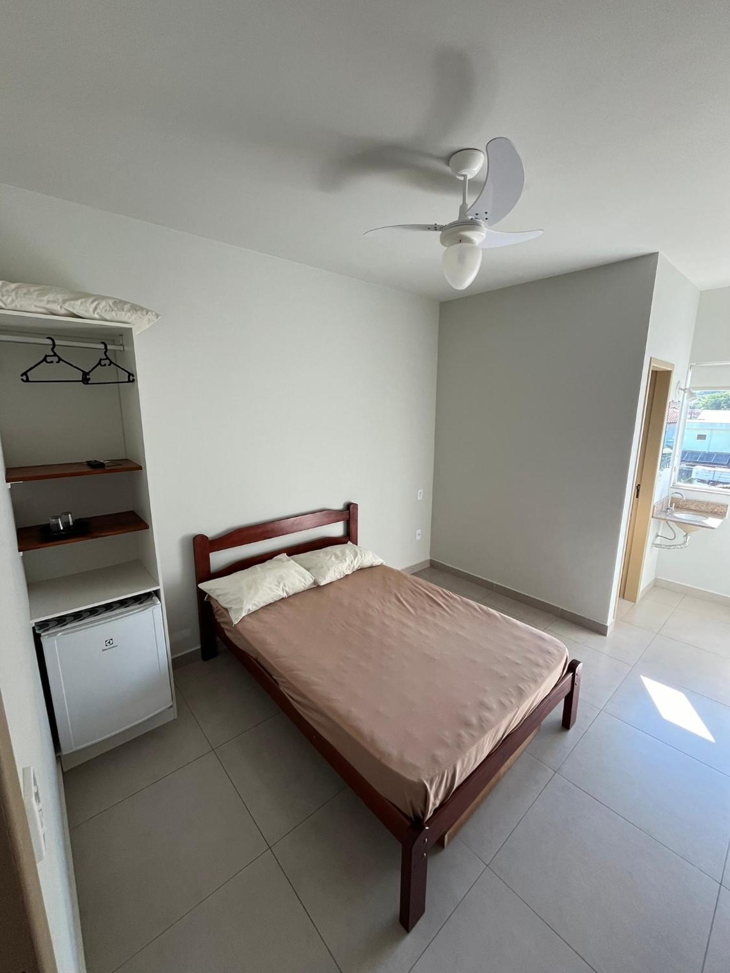 Edificio Lorenzi - Suites & Aparts Ubatuba Exteriör bild